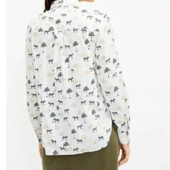 NWT Ann Taylor white button up long sleeve top with zebras and palm trees - Picture 3 of 10
